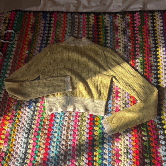 Tome XS-S Yellow Cropped Sweater - Picture 1 of 10